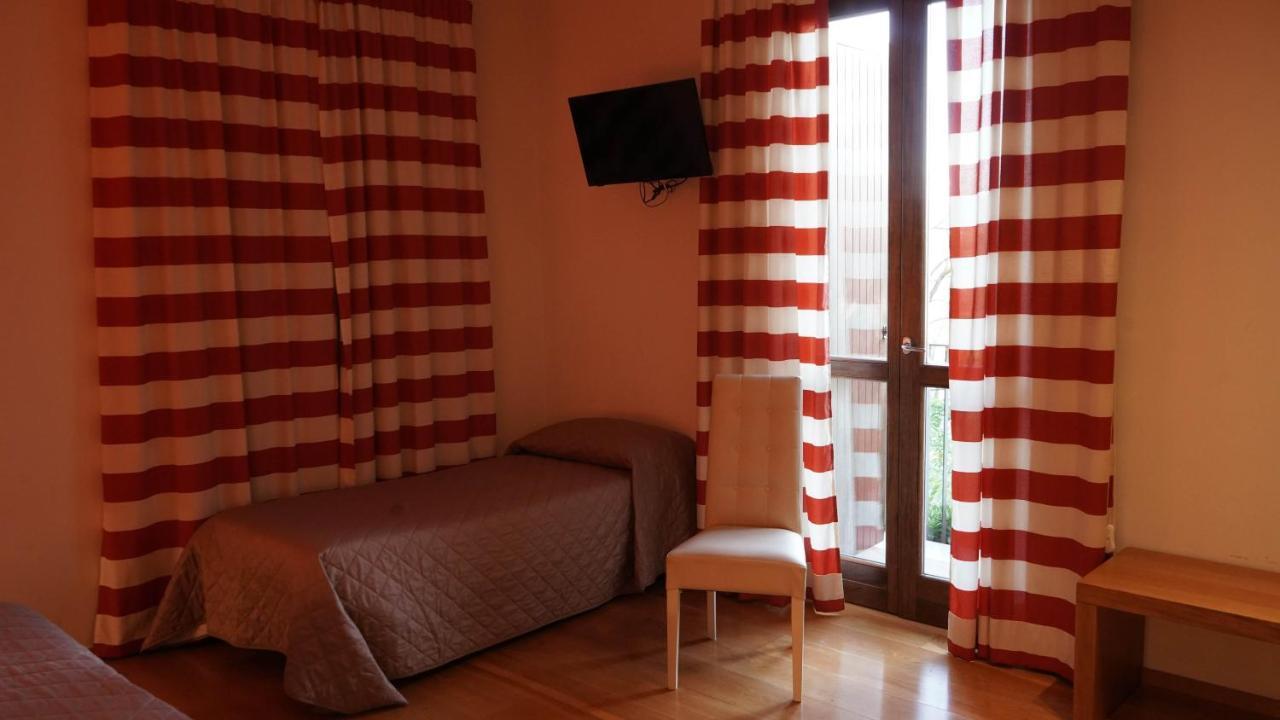 Le Querce Hotel Salsomaggiore Terme Esterno foto