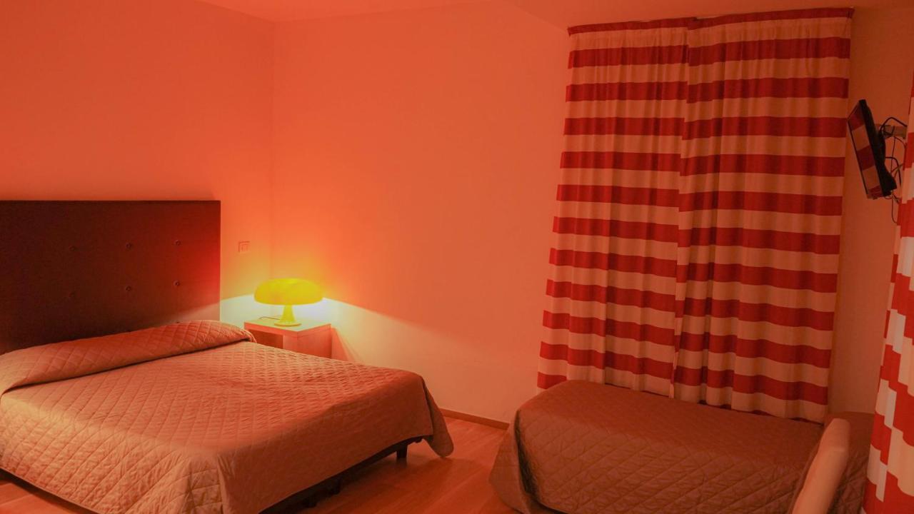 Le Querce Hotel Salsomaggiore Terme Esterno foto